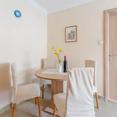 Apartamento Fidelis - Two Bedroom With Terrace And Garden View 7 Trogir