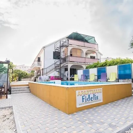 Fidelis - Two Bedroom With Terrace And Garden View 7 * Trogir